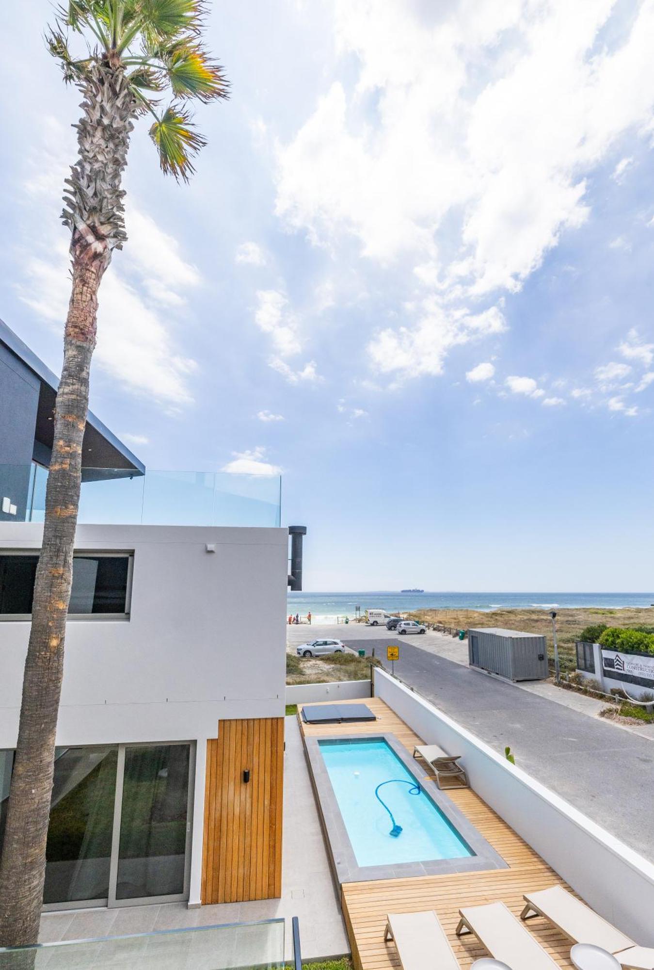 Ocean 9 - Sunset Beachfront Residency Кейптаун Екстериор снимка